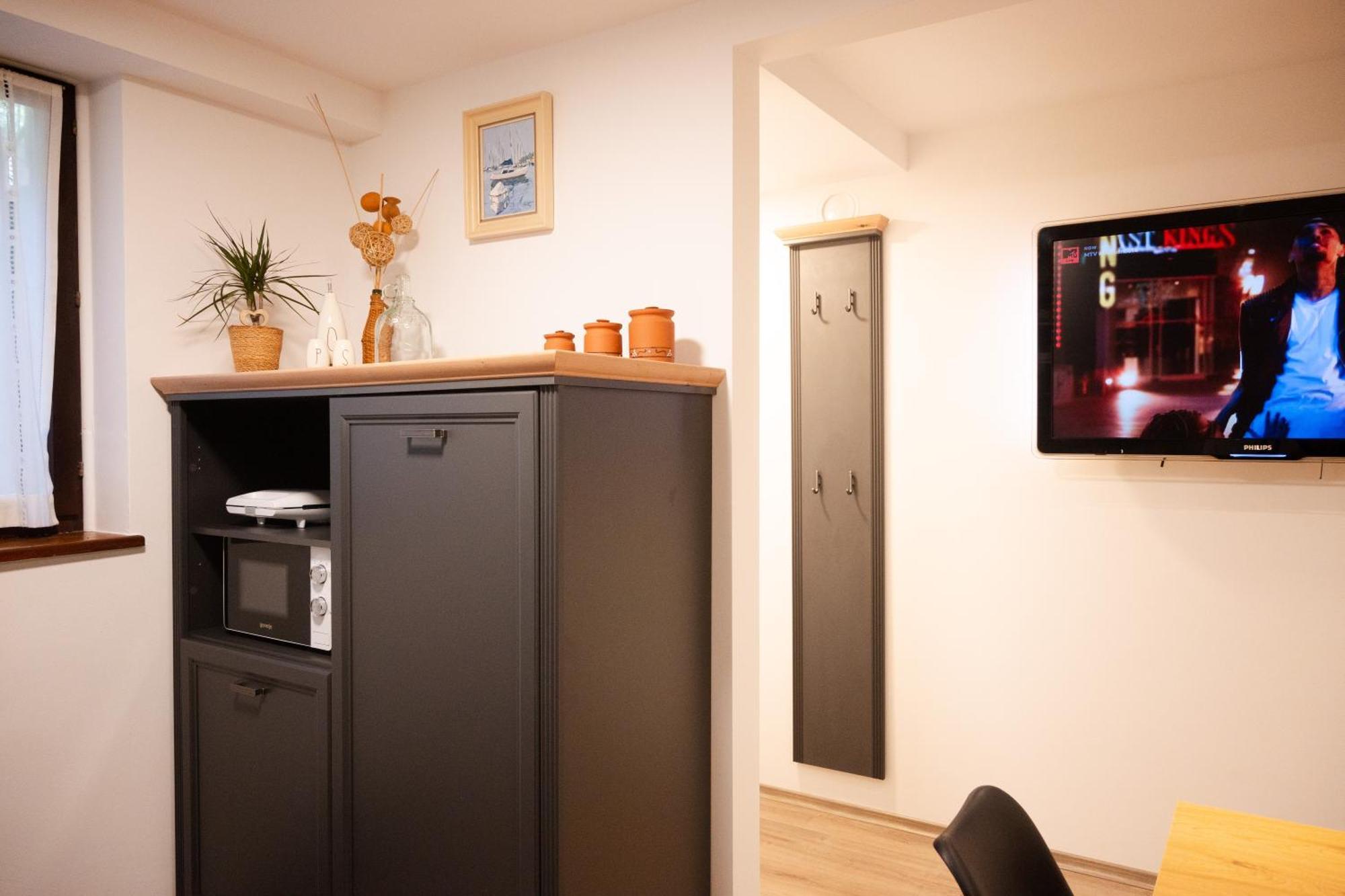 La Bora Apartment Изола Екстериор снимка