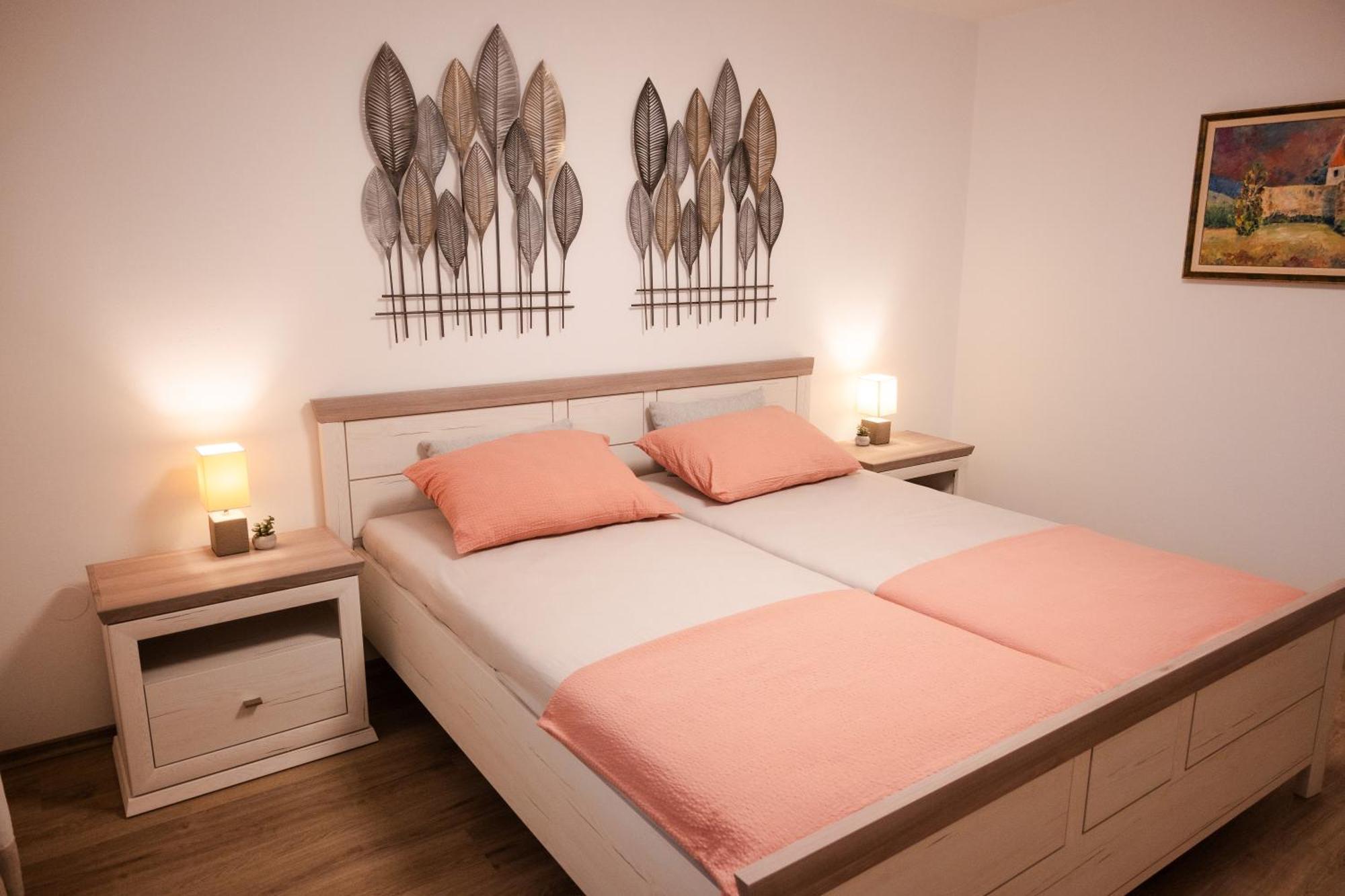 La Bora Apartment Изола Екстериор снимка